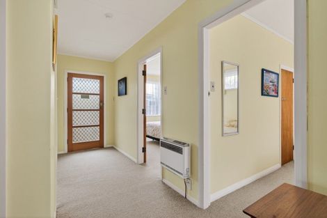 Photo of property in 28 Birmingham Street, Takaro, Palmerston North, 4412