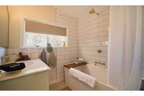 Photo of property in 260 Talbot Street, Geraldine, 7930
