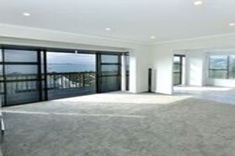 Photo of property in 1038 Whangaparaoa Road, Tindalls Beach, Whangaparaoa, 0930