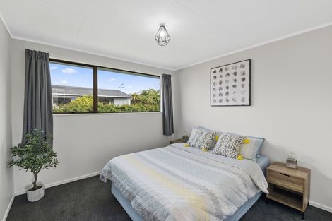 Photo of property in 15a Rimu Street, Levin, 5510