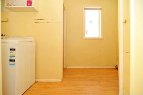 Photo of property in 8 Greenacres Street, Macandrew Bay, Dunedin, 9014