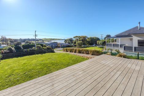 Photo of property in 13 Semple Street, Kakanui, Oamaru, 9495