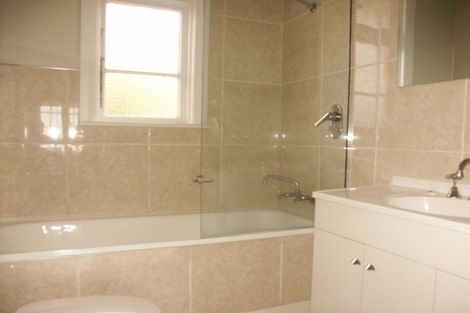 Photo of property in 58 Middleton Road, Kew, Dunedin, 9012