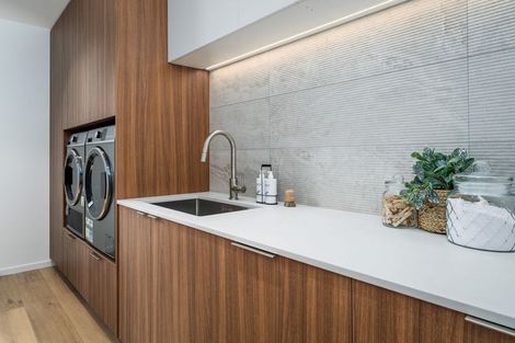 Photo of property in 16 Mccaw Mews, Wanaka, 9305