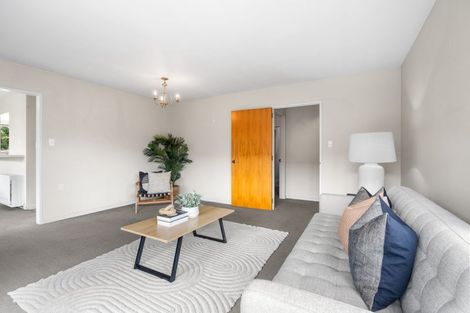 Photo of property in 2/9 Ludecke Place, Sockburn, Christchurch, 8042