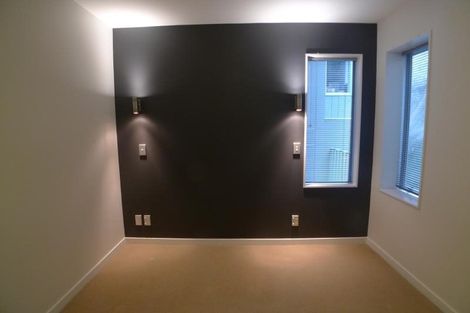 Photo of property in Aqua, 9/74 Oriental Parade, Oriental Bay, Wellington, 6011