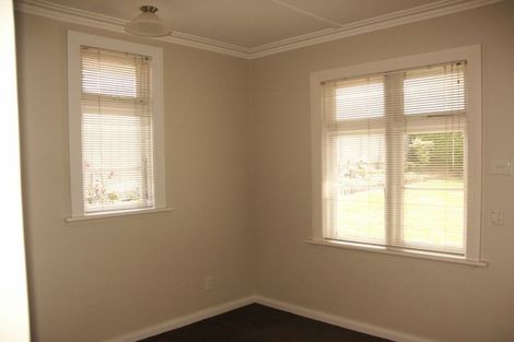 Photo of property in 58 Middleton Road, Kew, Dunedin, 9012