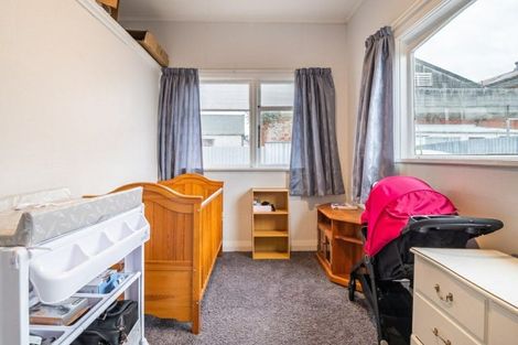 Photo of property in 8 Osmond Street, South Dunedin, Dunedin, 9012