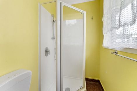 Photo of property in 5 Awatea Avenue, Paraparaumu, 5032