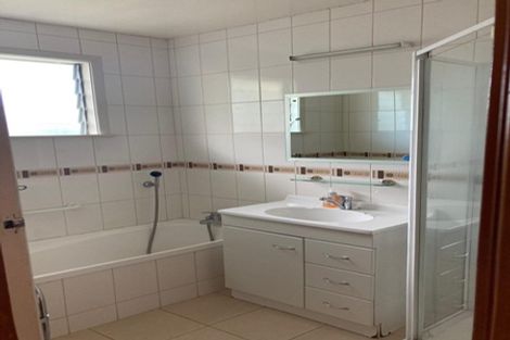 Photo of property in 5 Dolphin Street, Pakuranga, Auckland, 2010