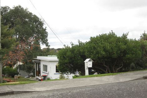 Photo of property in 17 Gavin Road, Raumati Beach, Paraparaumu, 5032