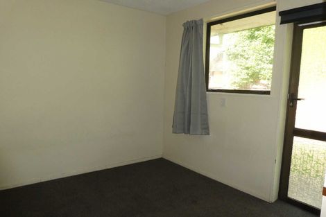Photo of property in 2/14 Siska Place, Upper Riccarton, Christchurch, 8041