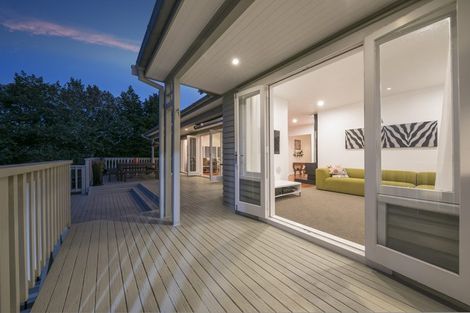 Photo of property in 298 Rimmer Road, Helensville, 0875