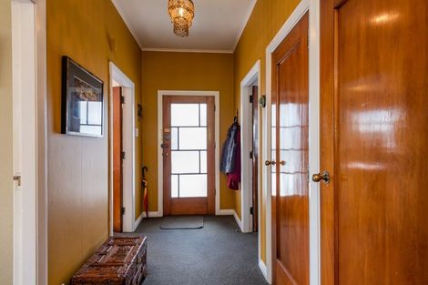 Photo of property in 30 Hindmarsh Street, Johnsonville, Wellington, 6037