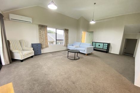 Photo of property in 2/717 East Coast Road, Browns Bay, Auckland, 0630