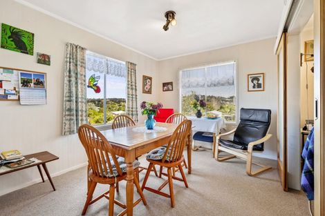 Photo of property in 35 Ramillies Place, Glenfield, Auckland, 0629