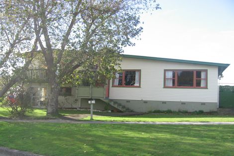 Photo of property in 55 Ernest Street, Ranui, Porirua, 5024