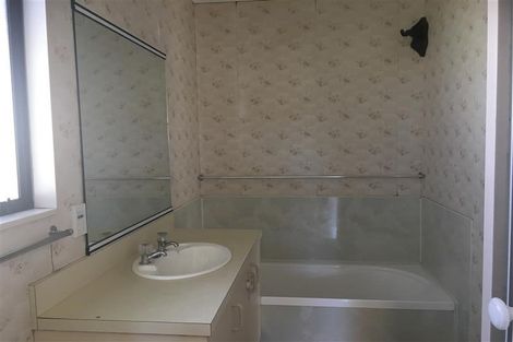 Photo of property in 15 Ferndown Close, Brookfield, Tauranga, 3110