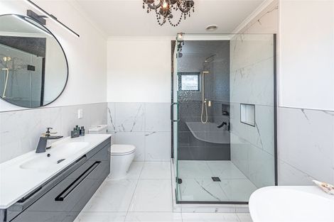 Photo of property in 34 Golf Vue Place, Castlecliff, Whanganui, 4501