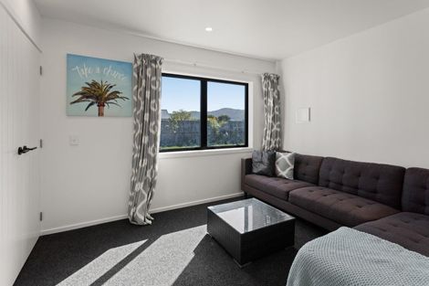 Photo of property in 11 Mermaid Place, Whitianga, 3510