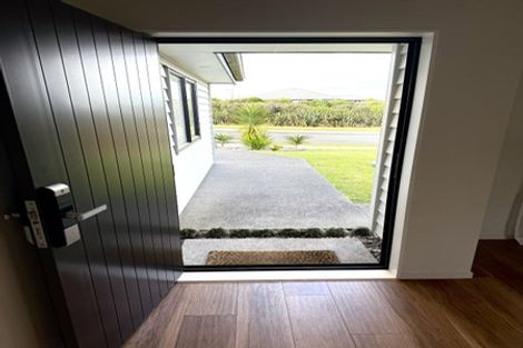 Photo of property in 40 Melgran Avenue, Papakura, 2110