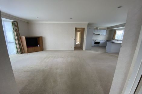 Photo of property in 24a Martin Jugum Lane, Ranui, Auckland, 0612