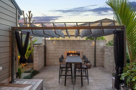 Photo of property in 9 Quebec Road, Milford, Auckland, 0620