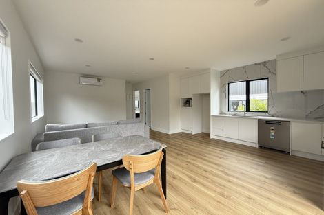 Photo of property in 77 Kewa Road, Albany Heights, Auckland, 0632