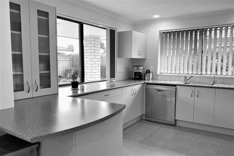 Photo of property in 39 Charlotte Kemp Drive, Kerikeri, 0230