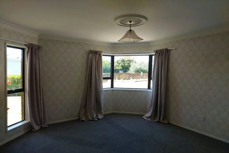 Photo of property in 69a Williams Street, Cambridge, 3434