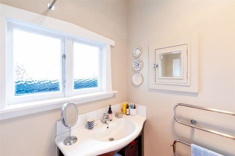 Photo of property in 157 Weston Road, St Albans, Christchurch, 8052