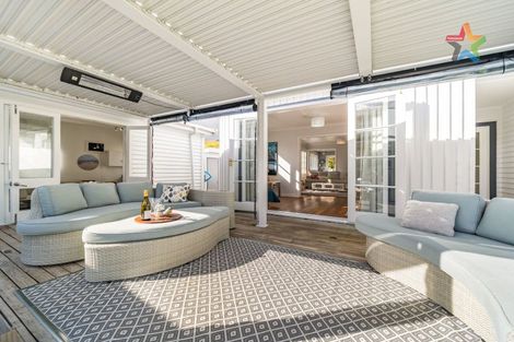 Photo of property in 10 Golf Road, Manor Park, Lower Hutt, 5019