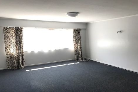 Photo of property in 43b Ludlam Crescent, Woburn, Lower Hutt, 5010
