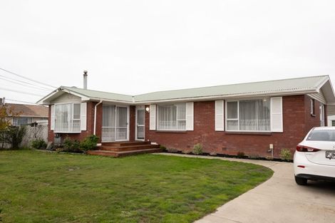Photo of property in 8 Soberton Street, Aranui, Christchurch, 8061