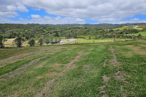 Photo of property in 674 Millbrook Road, Waipu, 0582