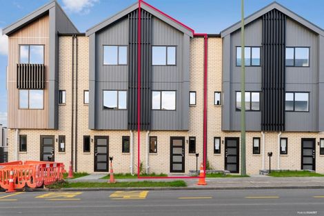 Photo of property in 8/36 Westgate Drive, Westgate, Auckland, 0614