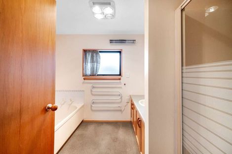 Photo of property in 21b Seadown Crescent, Amberley, 7410