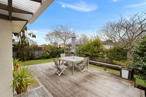 Photo of property in 75 Guy Avenue, Takaro, Palmerston North, 4410