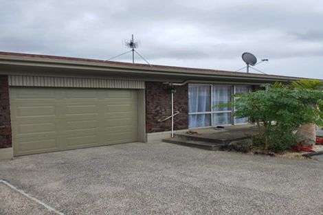 Photo of property in 5a Nimrod Place, Half Moon Bay, Auckland, 2012