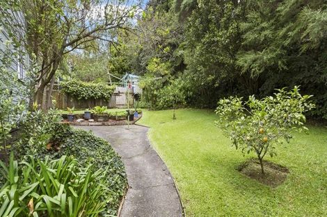 Photo of property in 29 Shetland Street, Glen Eden, Auckland, 0602