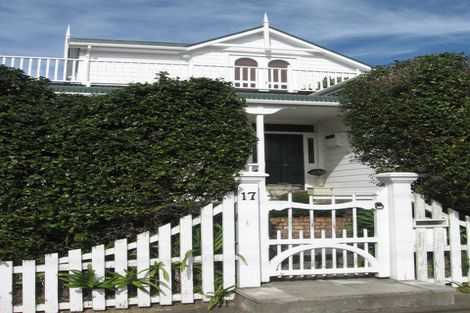 Photo of property in 17 Braithwaite Street, Karori, Wellington, 6012