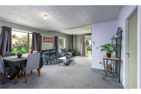 Photo of property in 12 James Street, Waimate, 7980