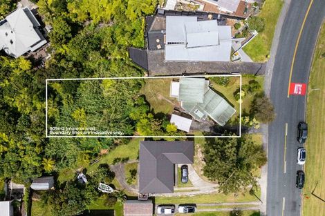 Photo of property in 92 Knights Road, Rothesay Bay, Auckland, 0630