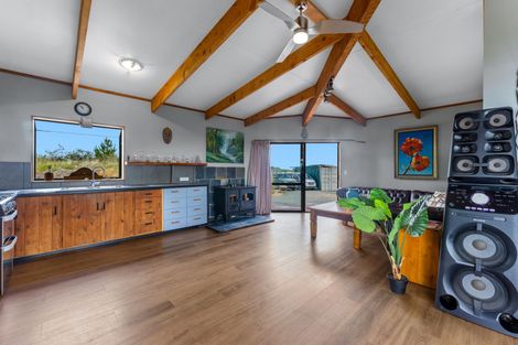 Photo of property in 663 Bickerstaffe Road, Maungaturoto, 0587