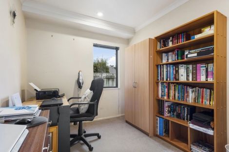 Photo of property in 50 Mary Huse Grove, Manor Park, Lower Hutt, 5019