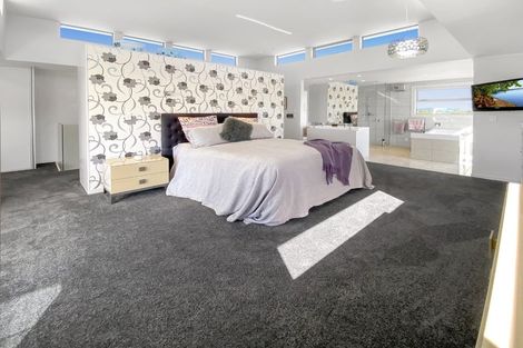 Photo of property in 615 Marine Parade, Napier South, Napier, 4110