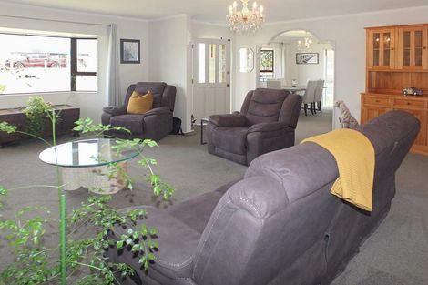 Photo of property in 71 Seabury Avenue, Foxton Beach, Foxton, 4815