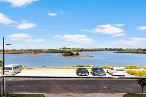 Photo of property in 18 Evergreen Parade, Rosehill, Papakura, 2113