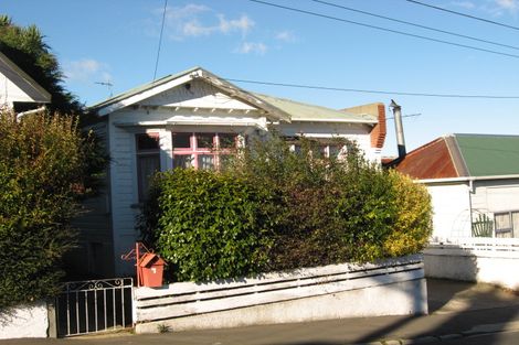 Photo of property in 7 Macnee Street, Mornington, Dunedin, 9011