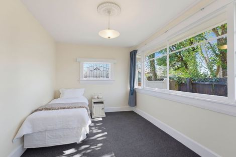 Photo of property in 40 North Parade, Richmond, Christchurch, 8013